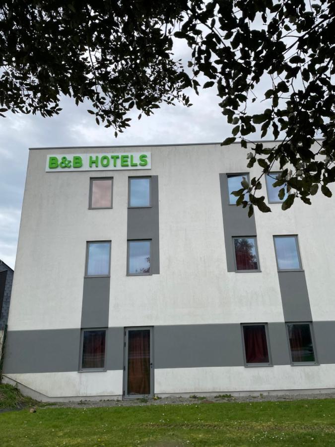 B&B Hotel Laval Ouest Bagian luar foto